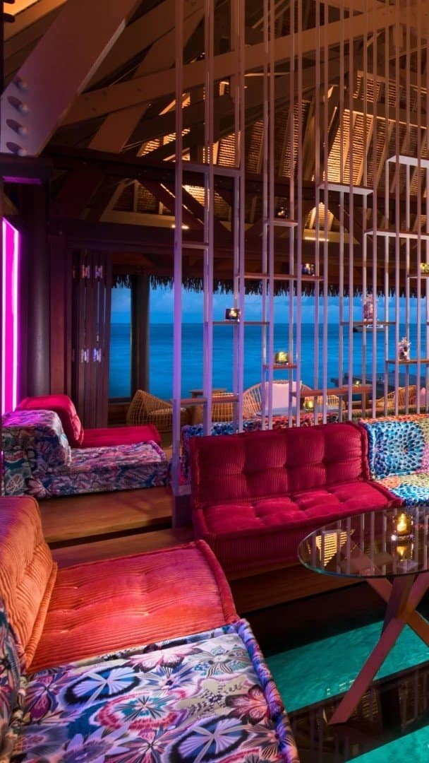 upa-upa-lounge-bar-bora-bora-pol1